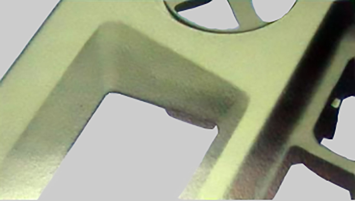 304-光泽差别：因厚薄胶位差别大