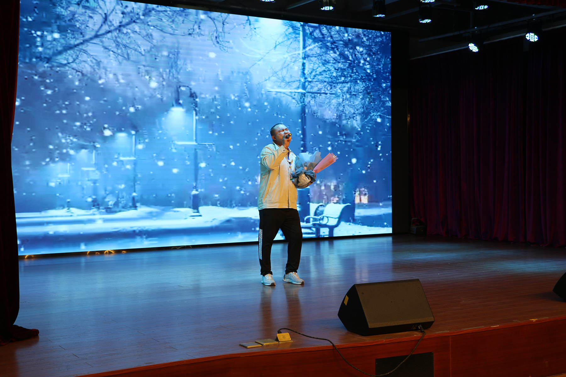 2021年J9国际站化学迎新联欢晚会《一路向北》